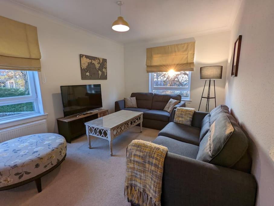 Two Bedroom Flat In Bridge Of Allan, Stirling المظهر الخارجي الصورة