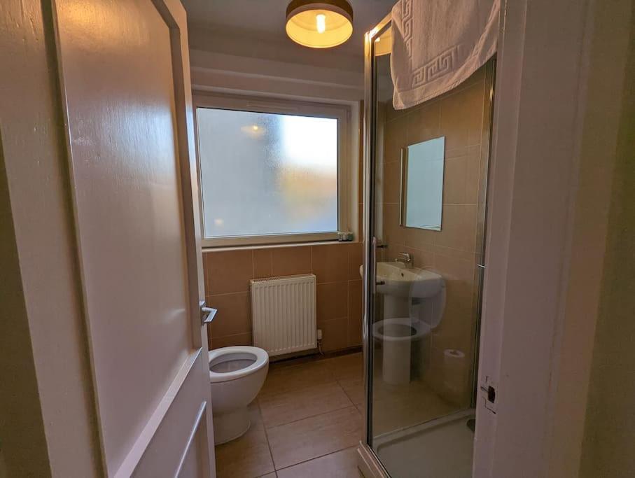 Two Bedroom Flat In Bridge Of Allan, Stirling المظهر الخارجي الصورة